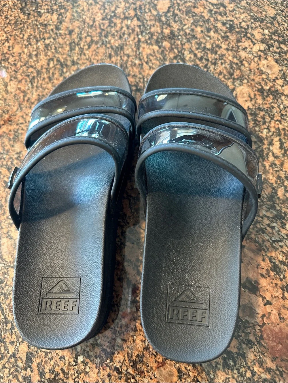Reef Vista Hi-Energy Slides EUC Sz 8 - Picture 3 of 3